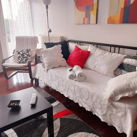 Soleado Piso Con Garaje Y Piscina A 8' Centro Кастро-Урдиалес