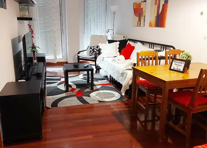 Soleado Piso Con Garaje Y Piscina A 8' Centro 乌迪亚莱斯堡